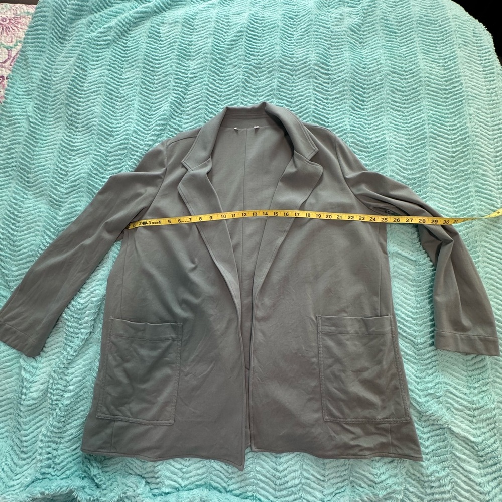 Athleta Women's Eastbound Seafoam Green Blazer - Picture 4 of 10